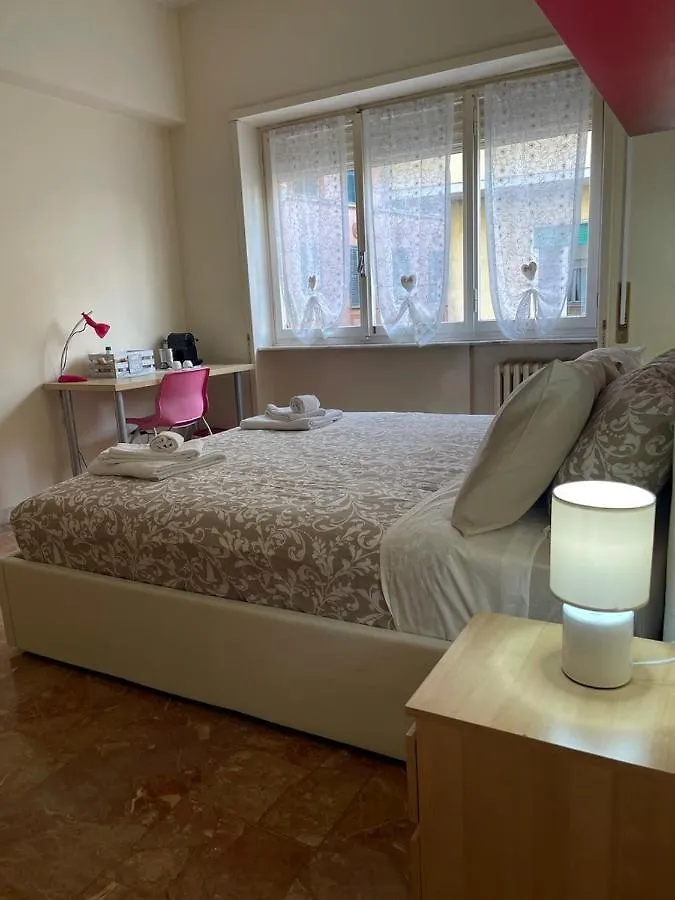 Alessandra'S Home منزل للإقامة روما